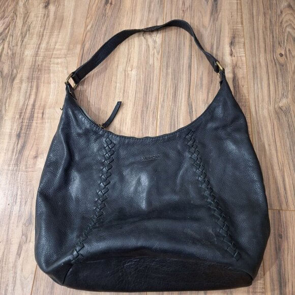 american leather Handbags - American Leather Black Leather zip purse